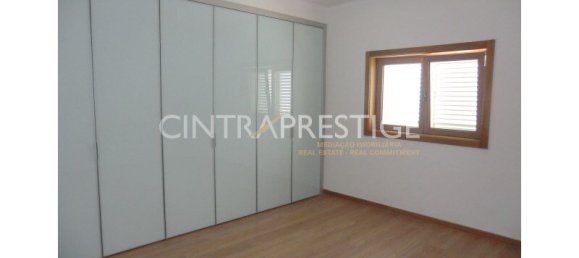 Casa de 4 dormitorios en Sintra, Portugal No. 98273 5