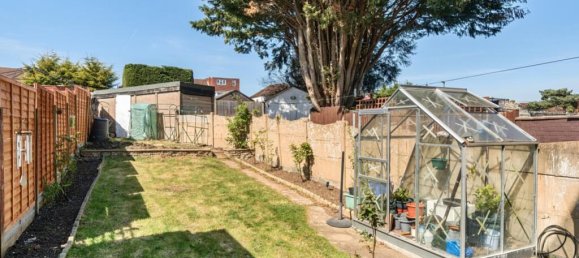 3 bedrooms Commercial property in Sutton, United Kingdom No. 13470 10