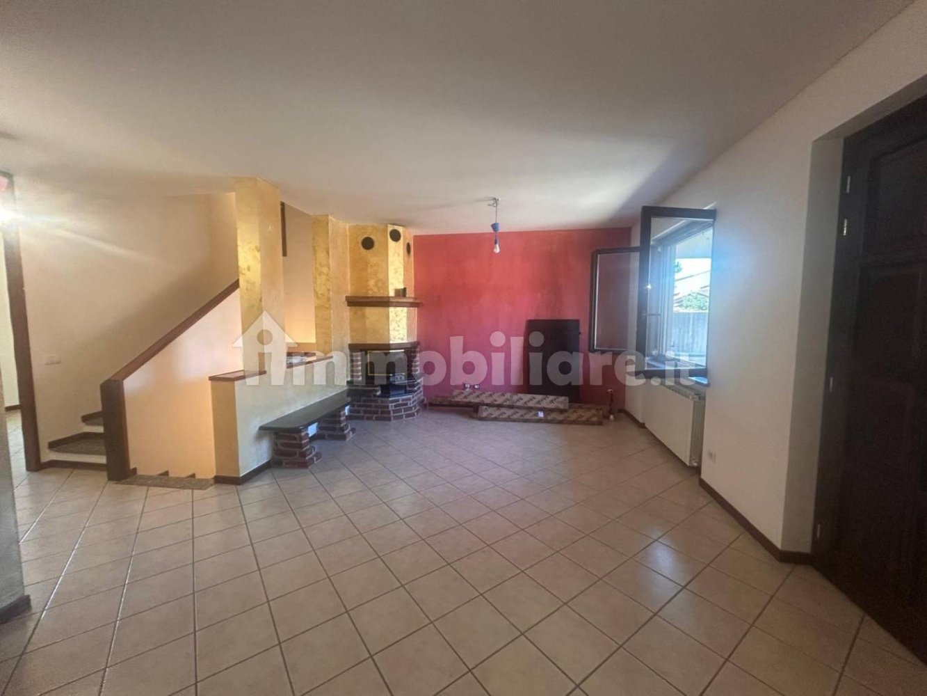 2 Schlafzimmer Haus in Vigevano, Italy, Nr. 263531
