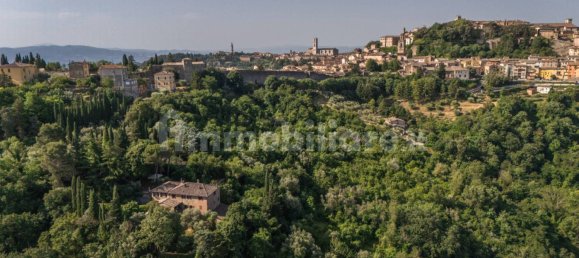 6 bedrooms Villa in Perugia, Italy No. 293151 26