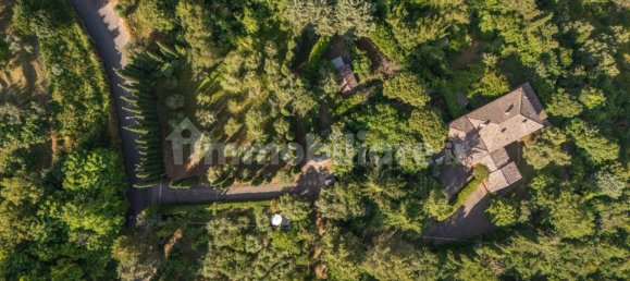 6 bedrooms Villa in Perugia, Italy No. 293151 30