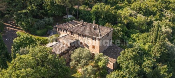 6 bedrooms Villa in Perugia, Italy No. 293151 27