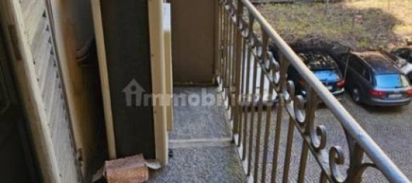 2 bedrooms Apartment in Turin, Italy No. 261091 10