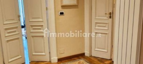 2 bedrooms Apartment in Turin, Italy No. 261091 5