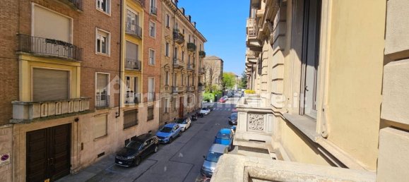 2 bedrooms Apartment in Turin, Italy No. 261091 44