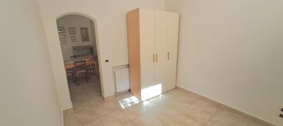 2 Schlafzimmer Wohnung in Florence, Italy, Nr. 365997 15