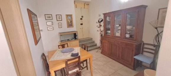 2 Schlafzimmer Wohnung in Florence, Italy, Nr. 365997 9
