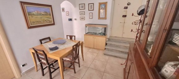 2 Schlafzimmer Wohnung in Florence, Italy, Nr. 365997 7