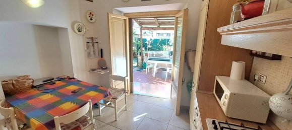 2 Schlafzimmer Wohnung in Florence, Italy, Nr. 365997 10