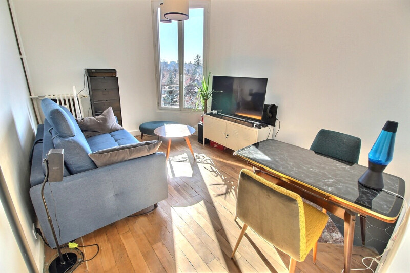 1 bedroom Apartment in Gennevilliers, France No. 142682