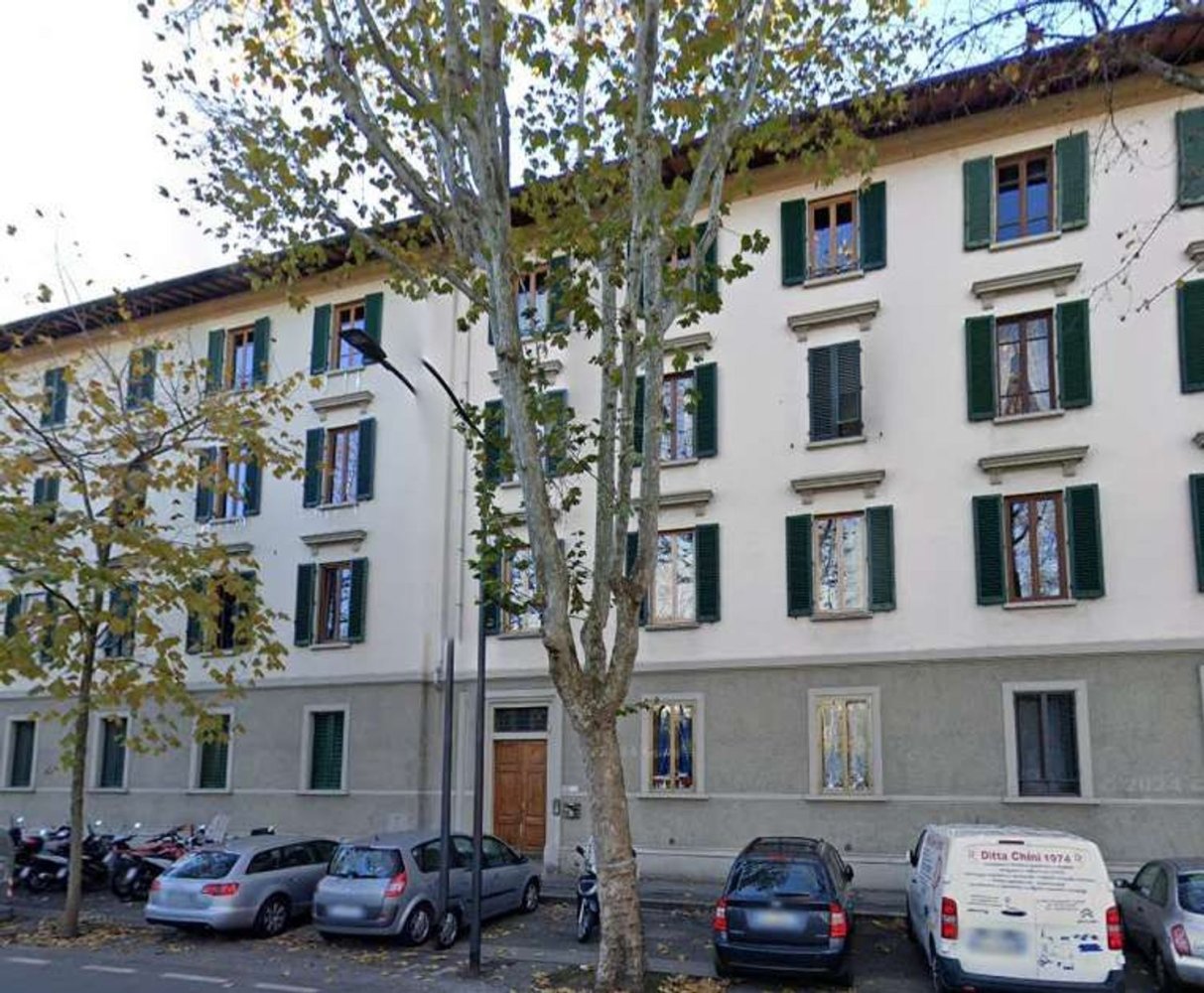 5 bedrooms Apartment in Florence, Italy No. 367391