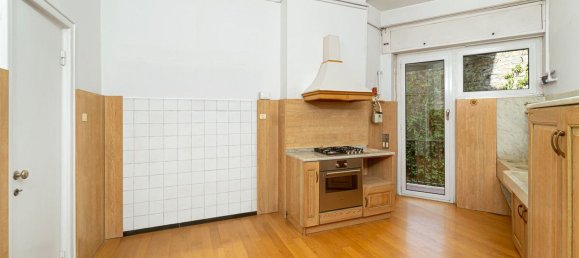 2 bedrooms Apartment in Genoa, Italy No. 349417 18