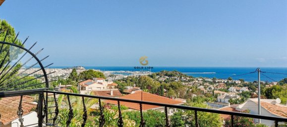 4 bedrooms House in Denia, Spain No. 134575 3