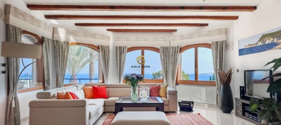 4 bedrooms House in Denia, Spain No. 134575 10