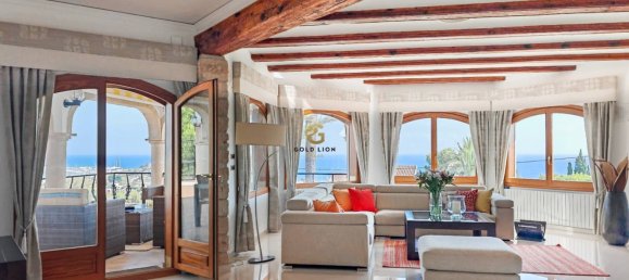 4 bedrooms House in Denia, Spain No. 134575 5