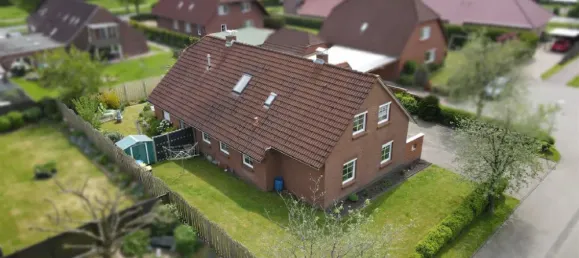 Adosado de 8 habitaciónes en Aurich, Germany No. 192383 10