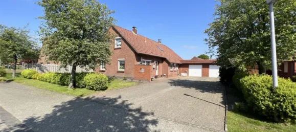 Adosado de 8 habitaciónes en Aurich, Germany No. 192383 3