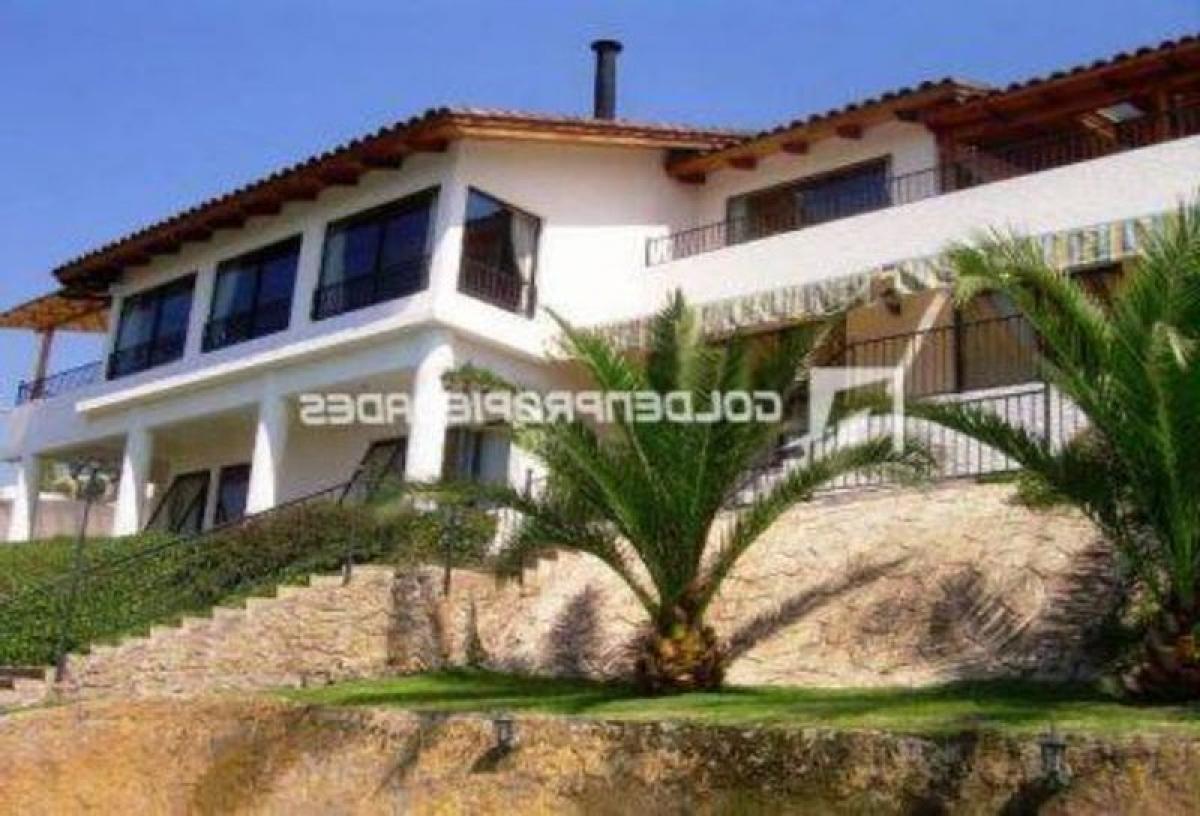 5 bedrooms House in Biobio, Chile No. 5492