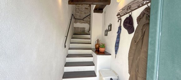 6 bedrooms House in Carro, Italy No. 314281 10