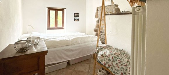 6 bedrooms House in Carro, Italy No. 314281 9