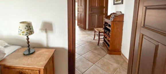 6 bedrooms House in Carro, Italy No. 314281 6