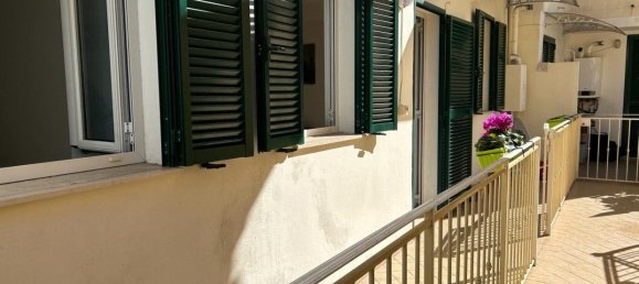 3 rooms Apartment in Sanremo, Italy No. 231737 2