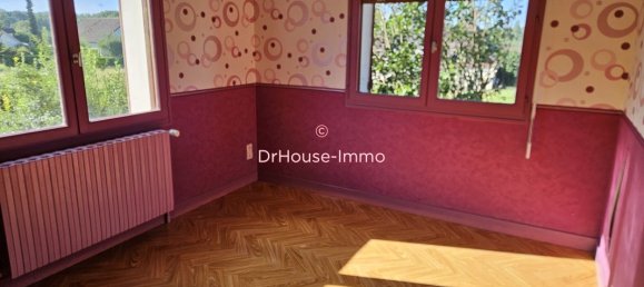 Casa de 6 dormitorios en Le Chene, France No. 52801 5