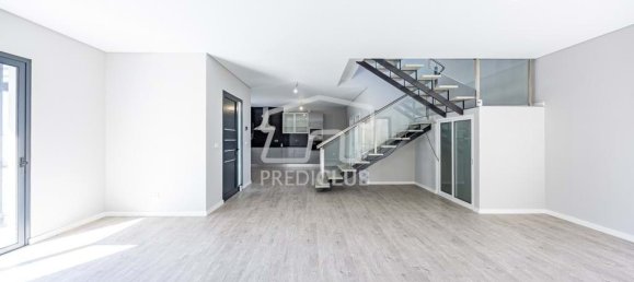 3 Schlafzimmer Villa in Funchal, Portugal, Nr. 104666 2