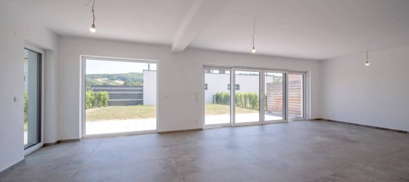 Moradia em banda T3 em Tulbing, Austria N.º 193430 7