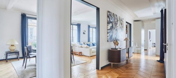 4 bedrooms Apartment in Paris, France No. 148868 3