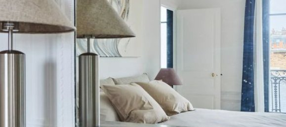 4 bedrooms Apartment in Paris, France No. 148868 16