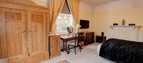 Таунхаус с 5 спальнями в Доркинг, Великобритания № 10412 13