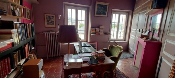 Villa de 4 dormitorios en Nogent-le-Roi, France No. 255204 15