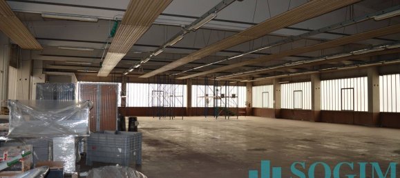 Lagerhaus in Olgiate Comasco, Italy 2430m², Nr. 138677 43