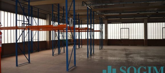 Lagerhaus in Olgiate Comasco, Italy 2430m², Nr. 138677 38