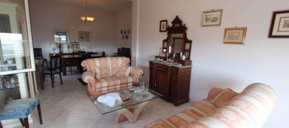 Apartamento de 2 dormitorios en Messina, Italy No. 278963 25