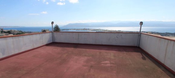 Apartamento de 2 dormitorios en Messina, Italy No. 278963 37