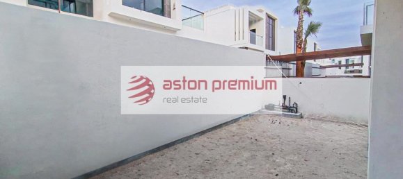 Moradia em banda T5 em Dubai, UAE N.º 55386 19