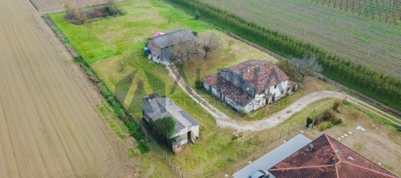 9-salle Maison à Forlì, Italy No. 135986 2