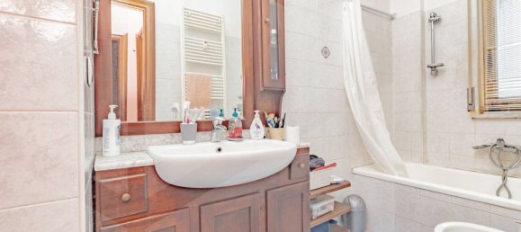 Apartamento de 4 divisões em Parabiago, Italy N.º 22683 9