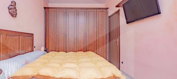 Apartamento de 4 divisões em Parabiago, Italy N.º 22683 5