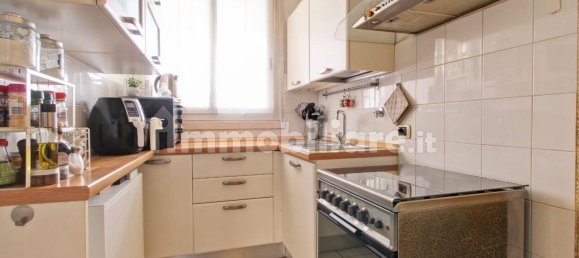 1 bedroom Apartment in Rome, Italy No. 288798 9