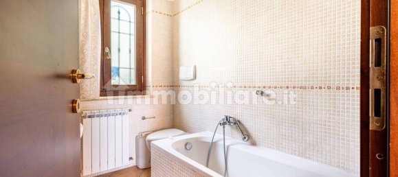 3 Schlafzimmer Haus in Rome, Italy, Nr. 261428 50