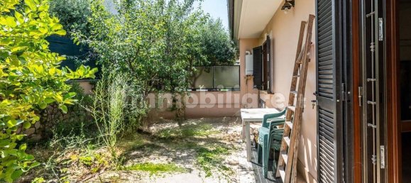 3 Schlafzimmer Haus in Rome, Italy, Nr. 261428 5