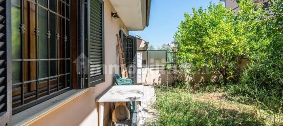 3 Schlafzimmer Haus in Rome, Italy, Nr. 261428 6