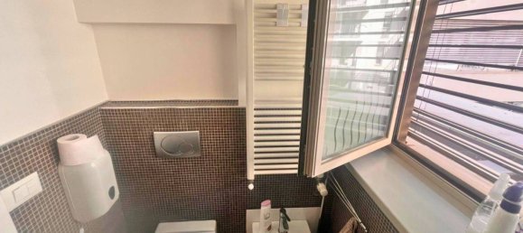 1 bedroom Apartment in Bologna, Italy No. 274583 12