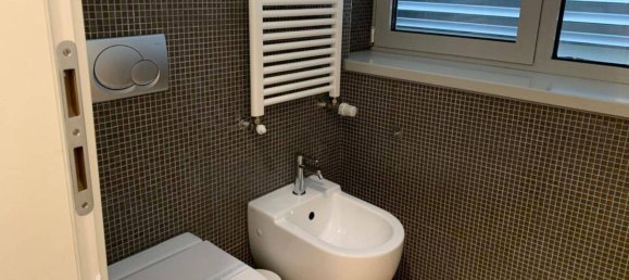 1 bedroom Apartment in Bologna, Italy No. 274583 10