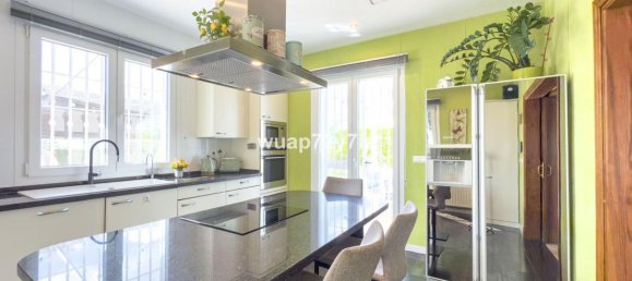 4 bedrooms Villa in Istan, Spain No. 136060 17