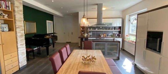 Квартира с 3 спальнями в Мюнхен, Германия № 205011 2