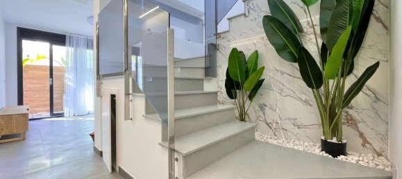 4 bedrooms House in Torrevieja, Spain No. 129264 15